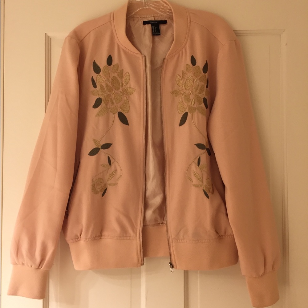 floral bomber jacket! 💥